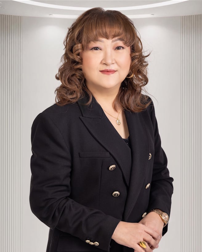 Jun Maria Tan Abdullah